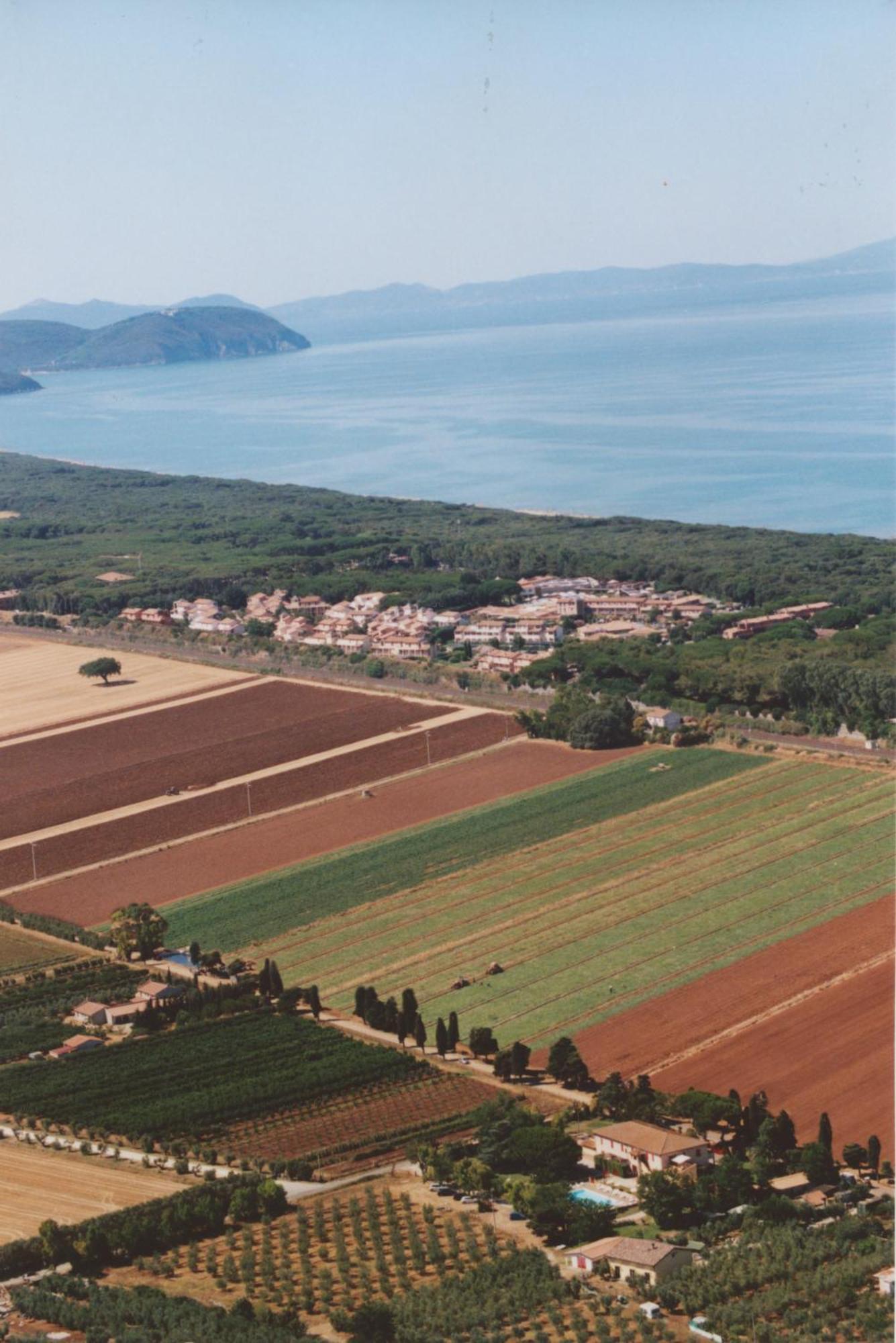 Casa Vacanze Guardamare San Vincenzo Bagian luar foto